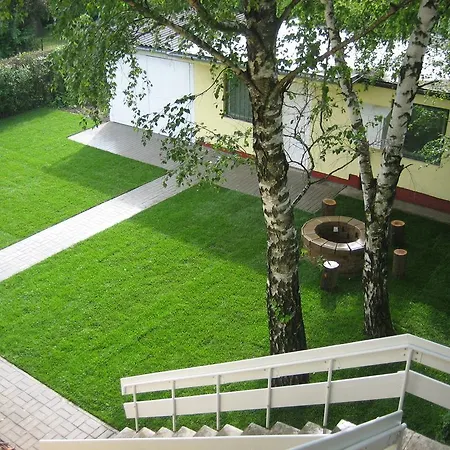 Kenese Gyongye Apartmanhaz *