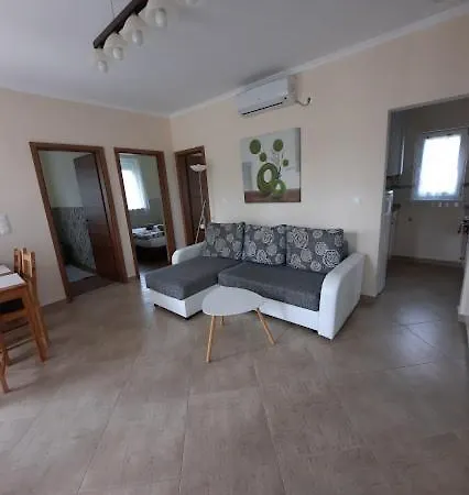 Appartamento Kenese Gyöngye Apartmanház *