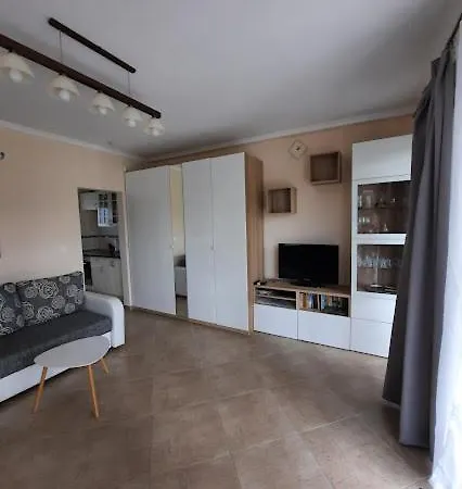 Kenese Gyöngye Apartmanház Appartamento *
