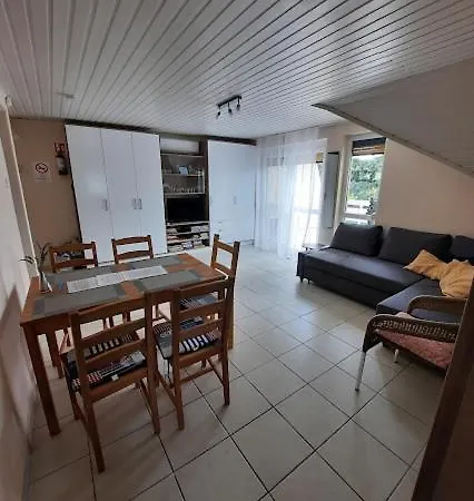 Apartment Kenese Gyongye Apartmanhaz *