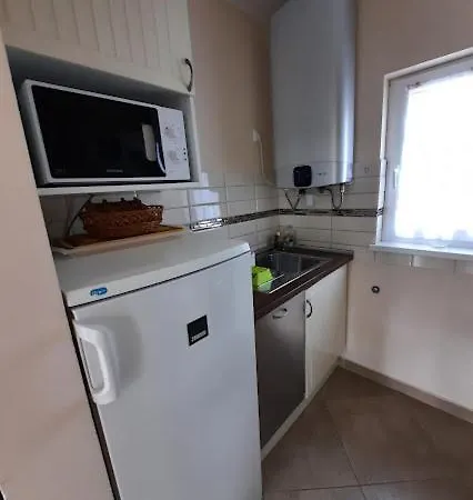 Apartment Kenese Gyongye Apartmanhaz *