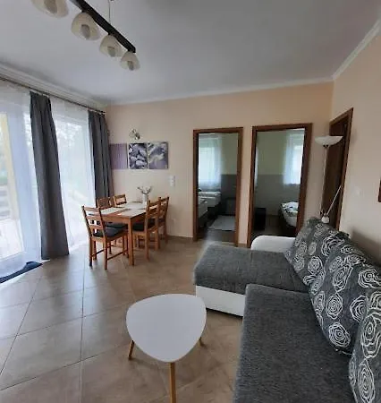 Apartment Kenese Gyongye Apartmanhaz Balatonkenese