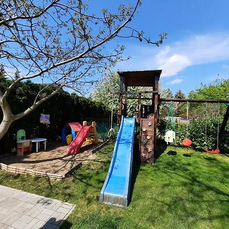 Appartamento Kenese Gyöngye Apartmanház *